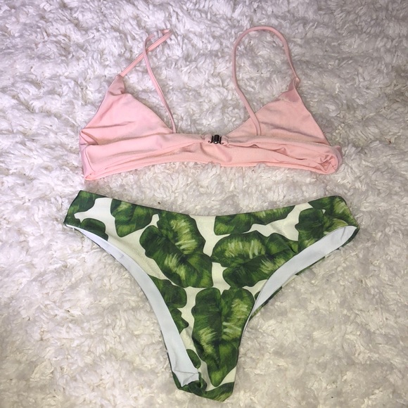Medium bathing suit - Picture 2 of 4